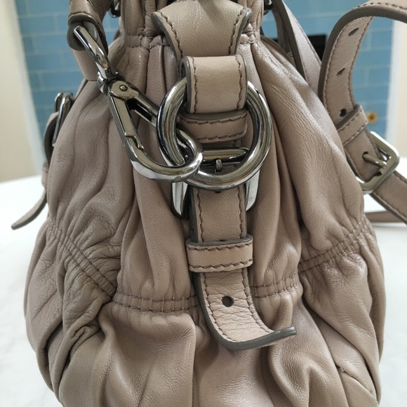 Prada Nappa Gaufre Satchel in Pomice - Picture 3 of 5